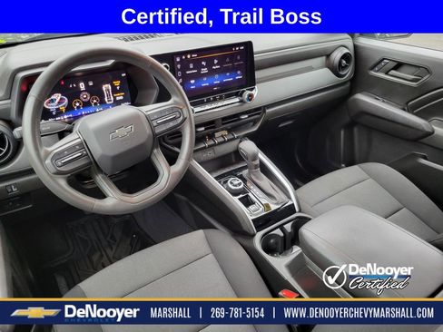 Used 2024 Chevrolet Colorado Trail Boss w/ Advanced Trailering Package AWD/4WD image 22