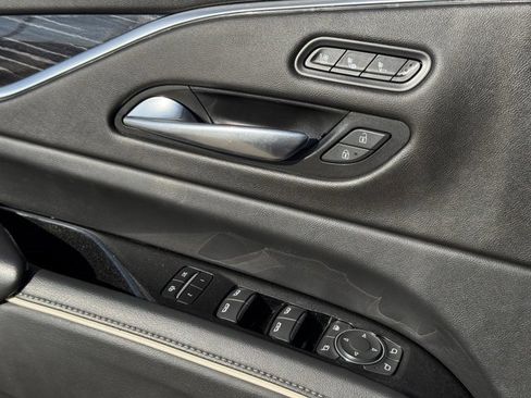 Used 2022 Cadillac Escalade Sport w/ Touring Package image 28