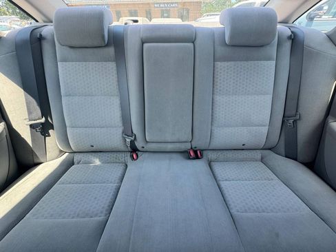 Used 2005 Ford Five Hundred SEL FWD image 34