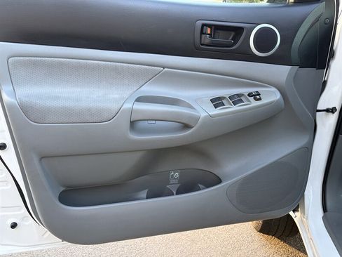 Used 2008 Toyota Tacoma PreRunner RWD image 13