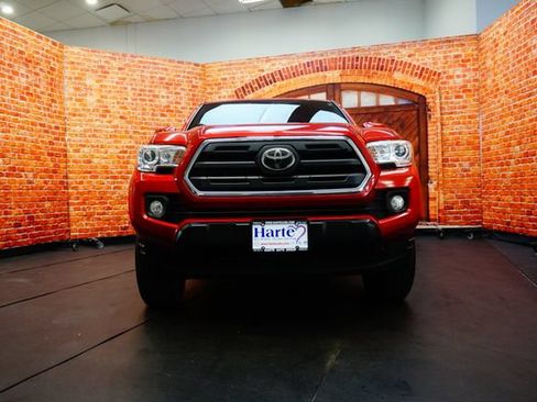 Used 2019 Toyota Tacoma SR5 AWD/4WD image 6