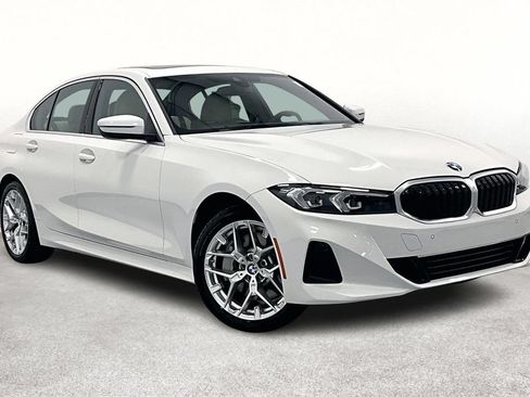 New 2026 BMW 330i Sedan w/ Convenience Package RWD image 1