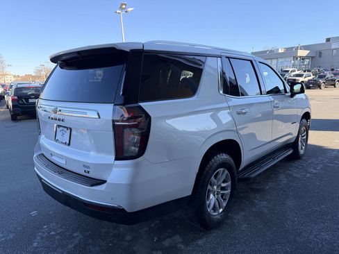 Used 2022 Chevrolet Tahoe LT w/ Luxury Package image 6