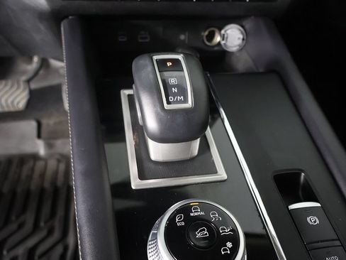 Used 2024 Mitsubishi Outlander SE FWD image 45
