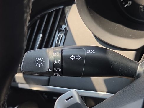 Used 2018 Kia Stinger Premium AWD/4WD image 33