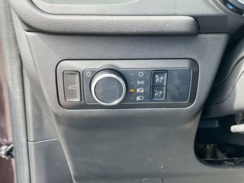 Used 2023 Ford Escape ST-Line w/ Tech Pack #1 FWD image 31