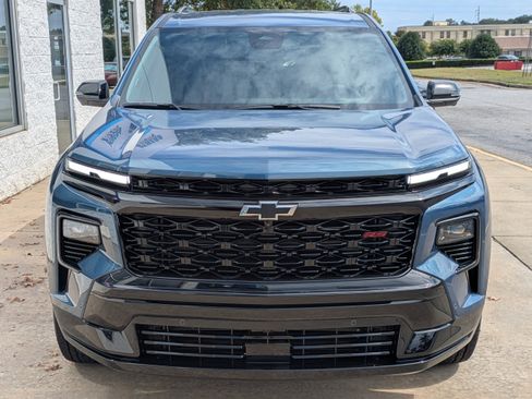 New 2026 Chevrolet Traverse RS image 8