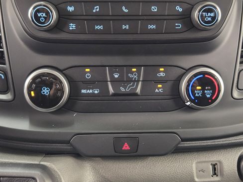 Used 2024 Ford Transit 350 Base image 18