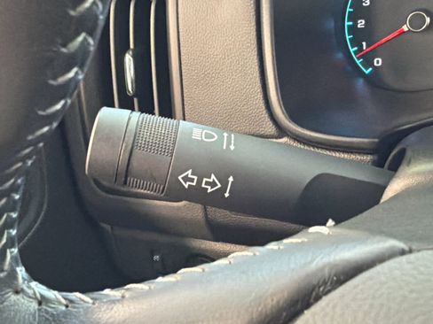Used 2022 Chevrolet Colorado ZR2 AWD/4WD image 37