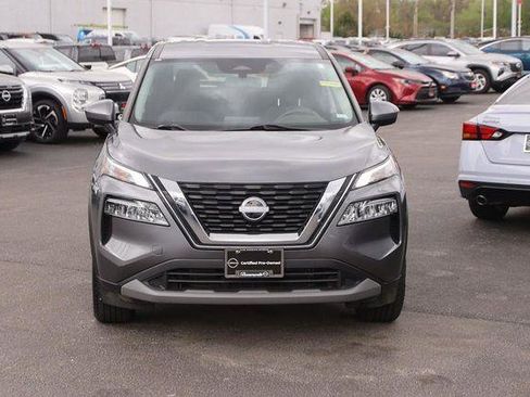Used 2023 Nissan Rogue SV image 4