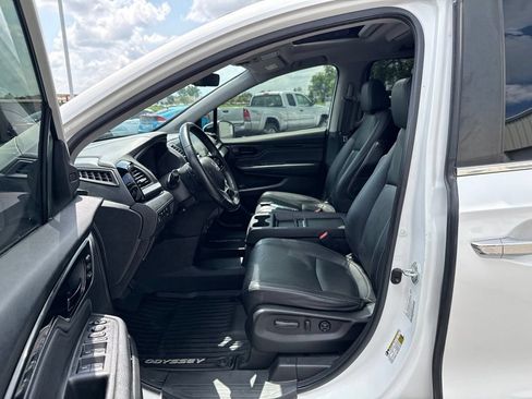 Used 2022 Honda Odyssey Touring image 34