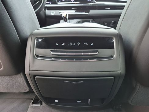 Certified 2024 Cadillac Escalade Sport w/ LPO, ONYX Package AWD/4WD image 21