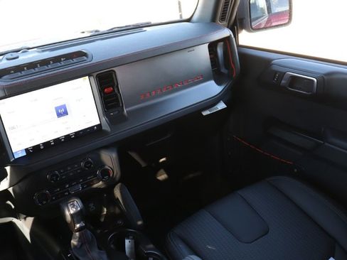 New 2025 Ford Bronco Raptor image 12