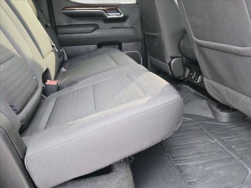 Used 2023 GMC Sierra 1500 Elevation image 18