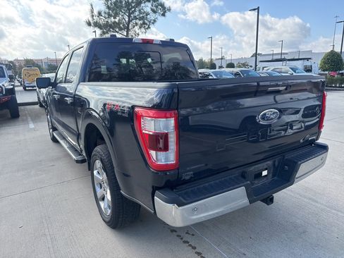 Used 2022 Ford F150 Lariat image 6
