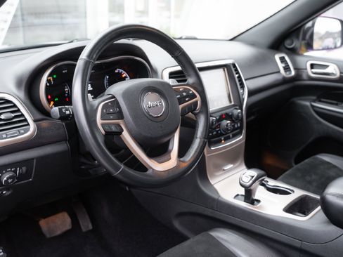 Used 2014 Jeep Grand Cherokee Altitude image 10