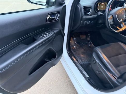 Used 2022 Dodge Durango GT image 21