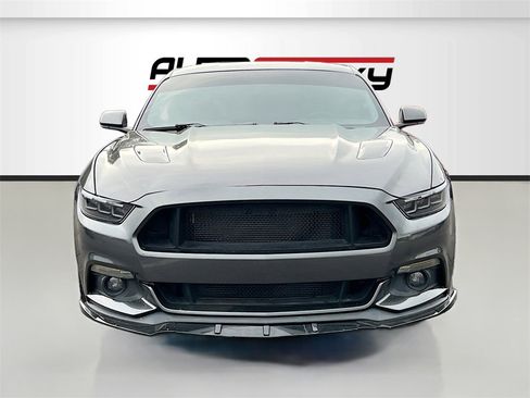 Used 2016 Ford Mustang GT image 2