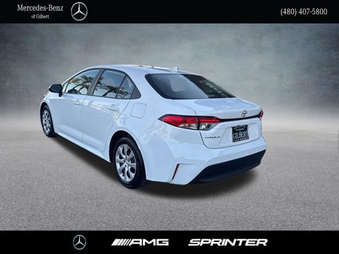 Used 2025 Toyota Corolla LE image 3