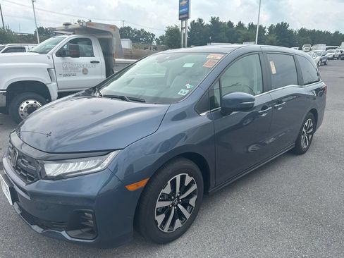 Used 2026 Honda Odyssey EX-L image 1