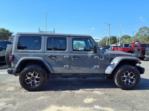 Used 2019 Jeep Wrangler Unlimited Rubicon w/ Dual Top Group image 8
