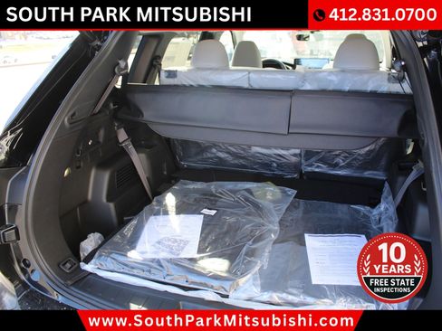 New 2026 Mitsubishi Outlander SE image 26