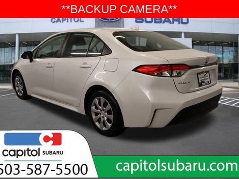 Used 2023 Toyota Corolla LE image 4