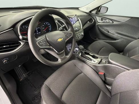 Used 2024 Chevrolet Malibu LS FWD image 18