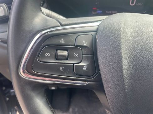 Used 2025 Buick Encore GX Sport Touring w/ Experience Buick Package FWD image 9