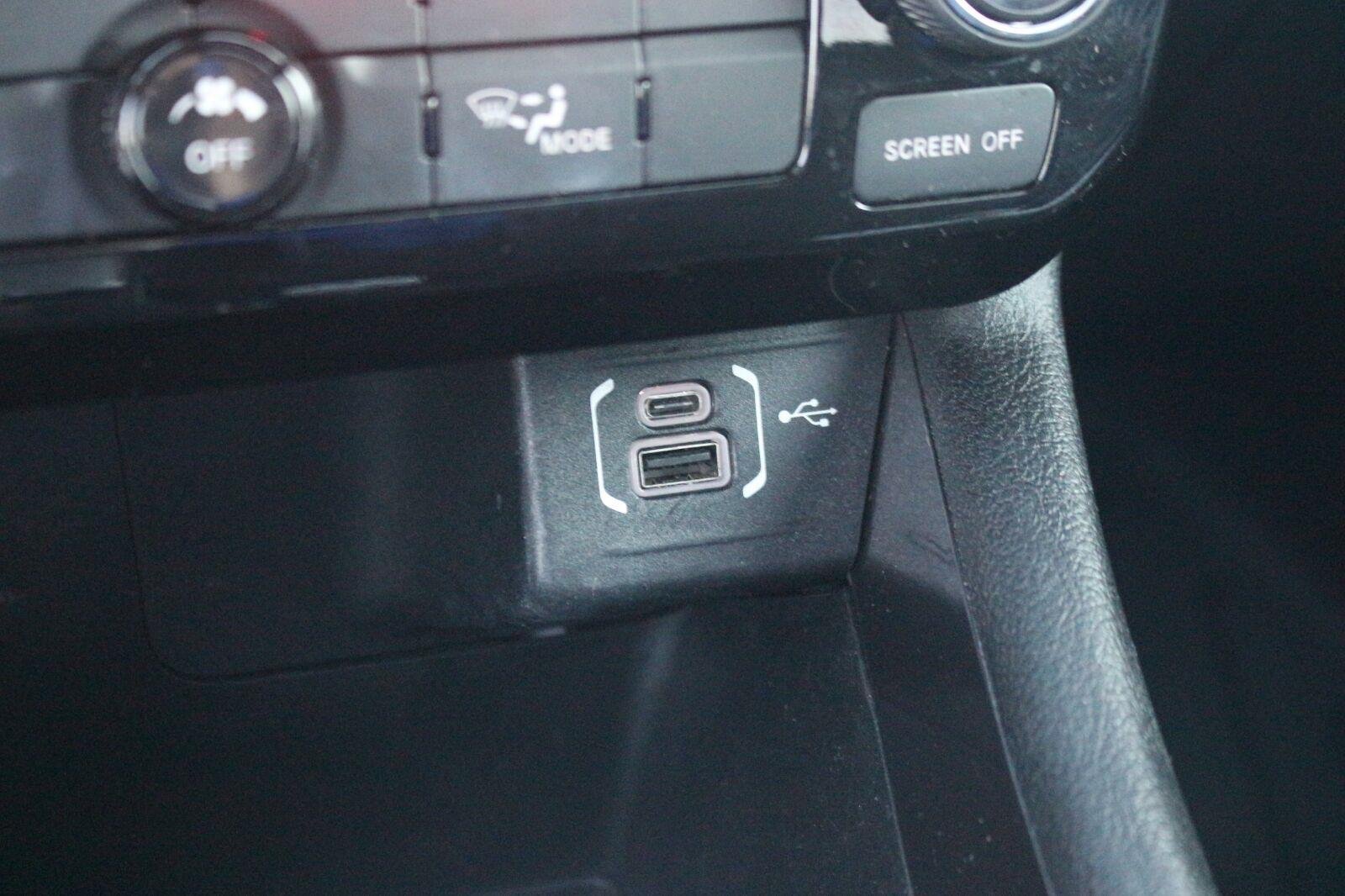 Used 2024 Jeep Compass Latitude AWD/4WD image 25
