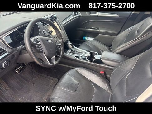 Used 2015 Ford Fusion Titanium image 2