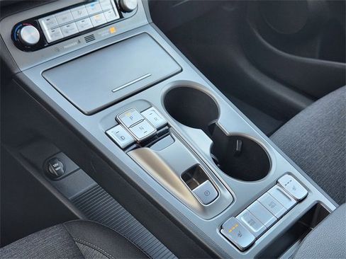 Certified 2023 Hyundai Kona SE image 16