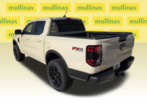 New 2025 Ford Ranger Lariat w/ FX4 Off-Road Package image 8