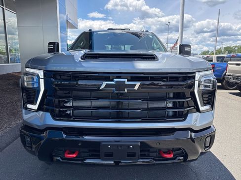 New 2026 Chevrolet Silverado 3500 LTZ w/ LTZ Plus Package AWD/4WD image 3