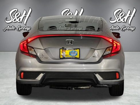 Used 2016 Honda Civic Touring image 21