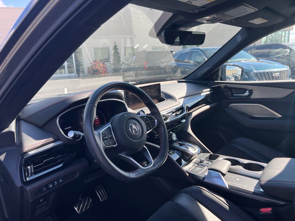 Used 2023 Acura MDX A-Spec AWD/4WD image 19
