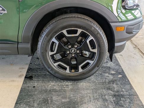 Used 2023 Ford Bronco Sport Outer Banks w/ Tech Package image 23