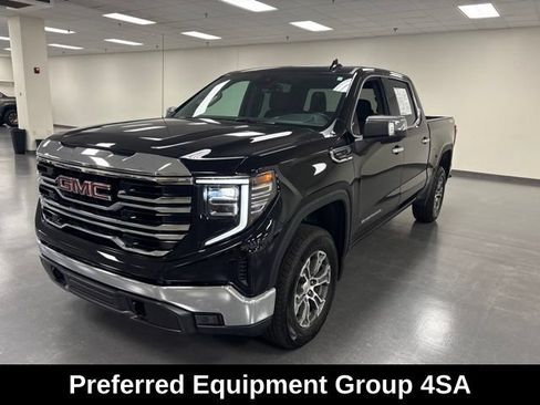 Used 2026 GMC Sierra 1500 SLT AWD/4WD image 3