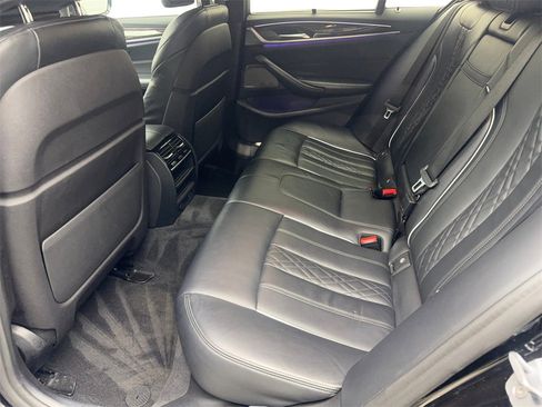 Used 2020 BMW M550i xDrive w/ Executive Package image 34