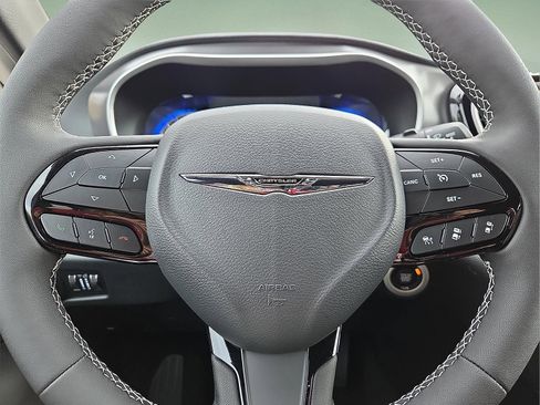 New 2026 Chrysler Pacifica Select w/ S Appearance Package image 24