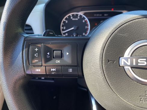 Used 2024 Nissan Rogue SV AWD/4WD image 20