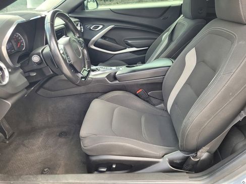 Used 2020 Chevrolet Camaro LT RWD image 12