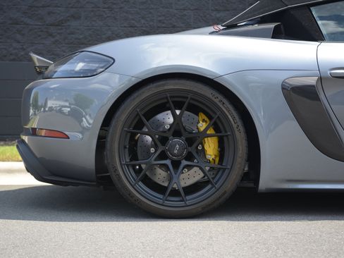 Used 2025 Porsche 718 Boxster Spyder RS RWD image 39
