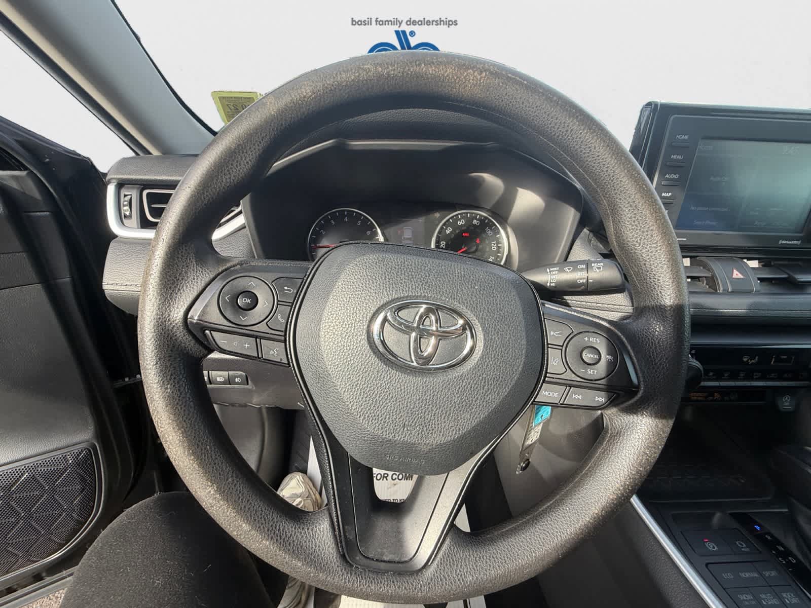 Used 2021 Toyota RAV4 LE w/ Carpet Mat Package (TMS) AWD/4WD image 15