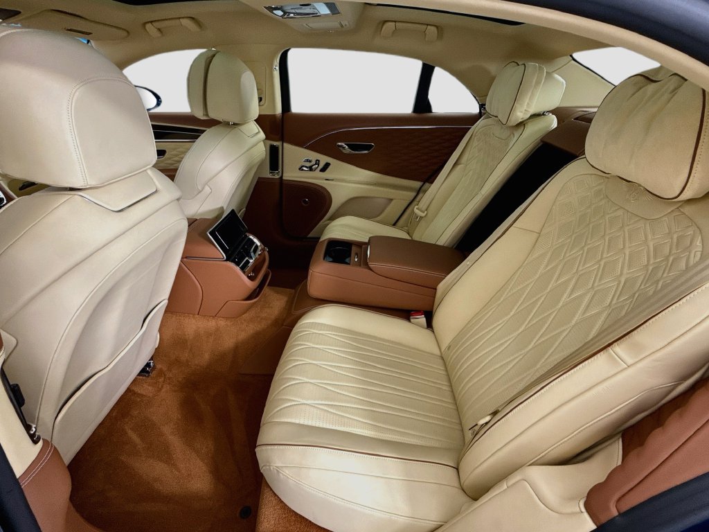 Certified 2020 Bentley Flying Spur W12 AWD/4WD image 20