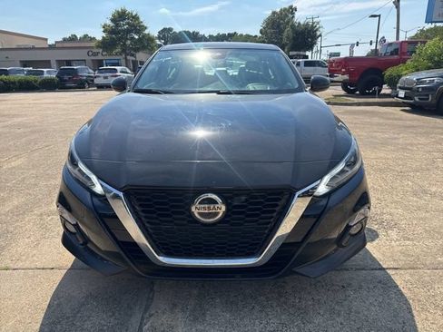 Used 2019 Nissan Altima 2.5 SL AWD/4WD image 2
