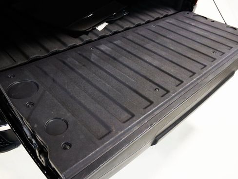 Used 2023 Chevrolet Silverado 1500 LTZ w/ LTZ Premium Package image 19