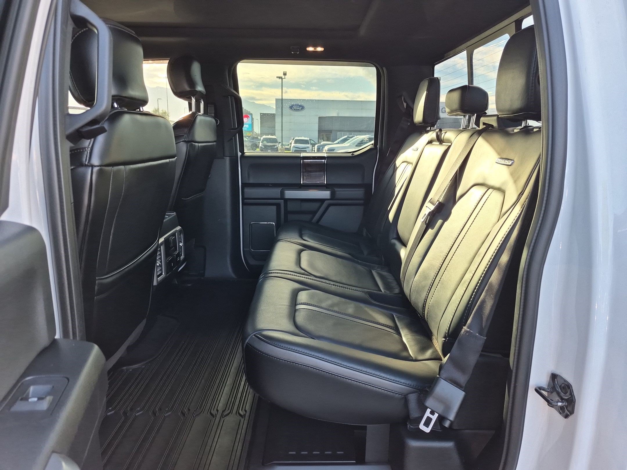 Used 2017 Ford F350 Platinum w/ Platinum Ultimate Package AWD/4WD image 30