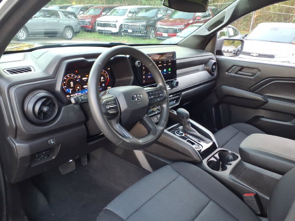 Certified 2024 Chevrolet Colorado Trail Boss w/ Advanced Trailering Package AWD/4WD image 10