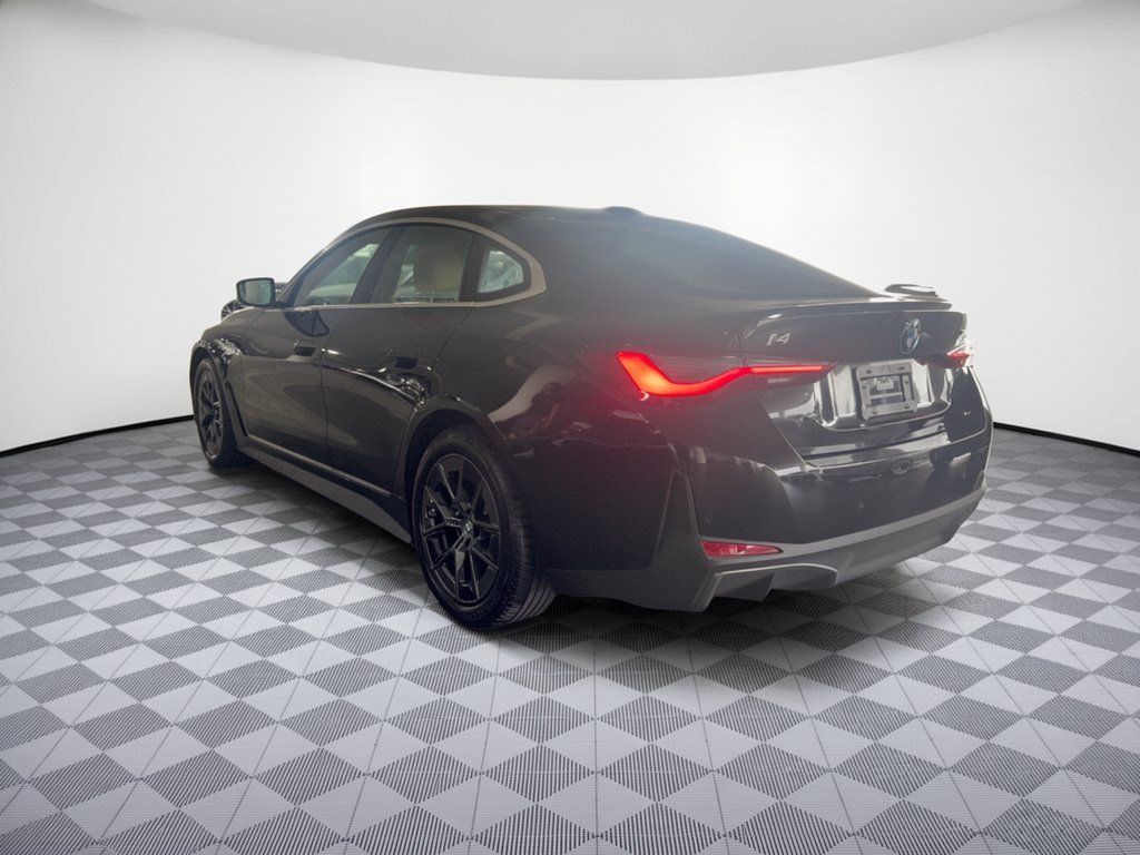 Used 2024 BMW i4 xDrive40i w/ Premium Package AWD/4WD image 3